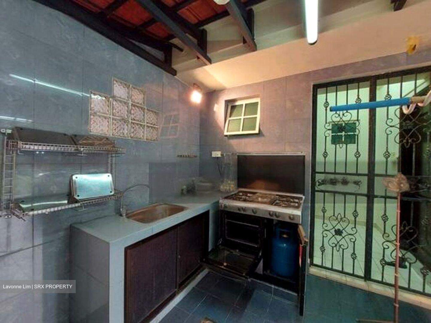 Mera Terrace (D16), Terrace #470440371